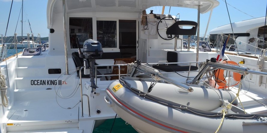 Lagoon 40
