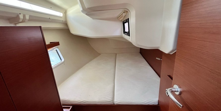 Hanse 418