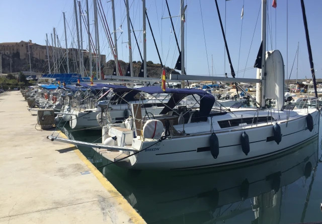 Dufour 412
