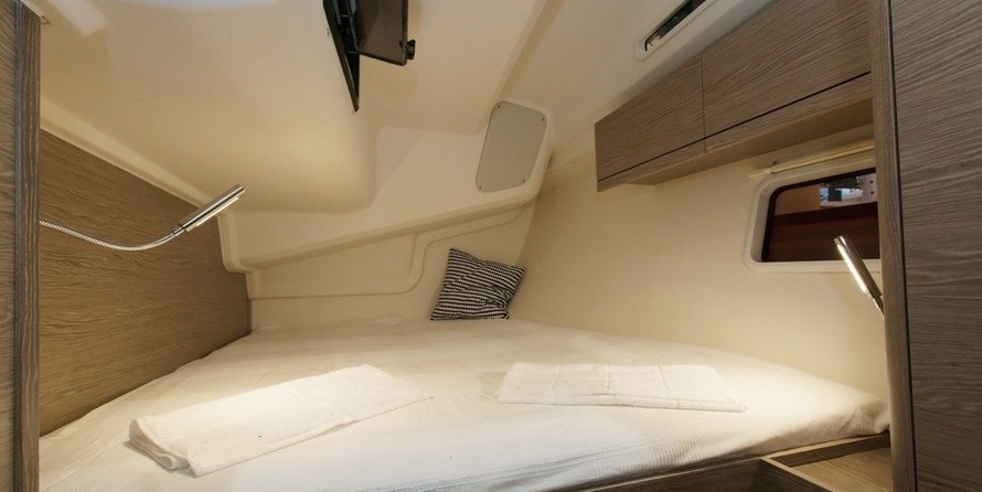 Hanse 418