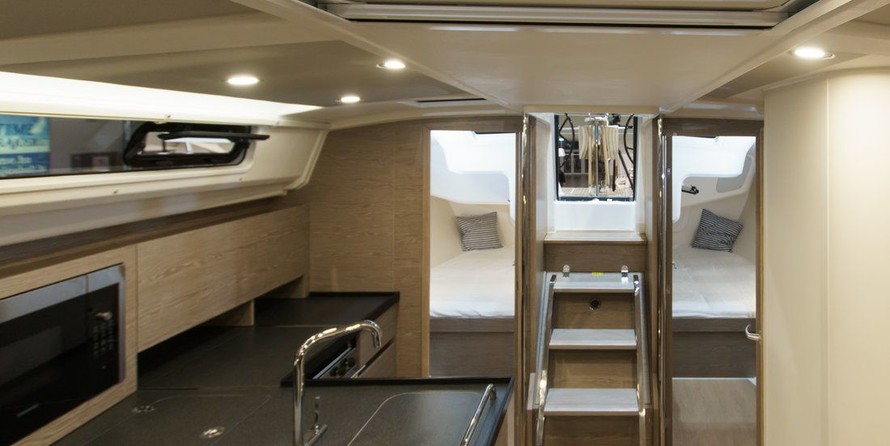 Hanse 418