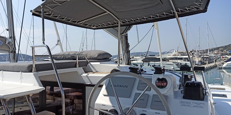 Fountaine Pajot Saona 47
