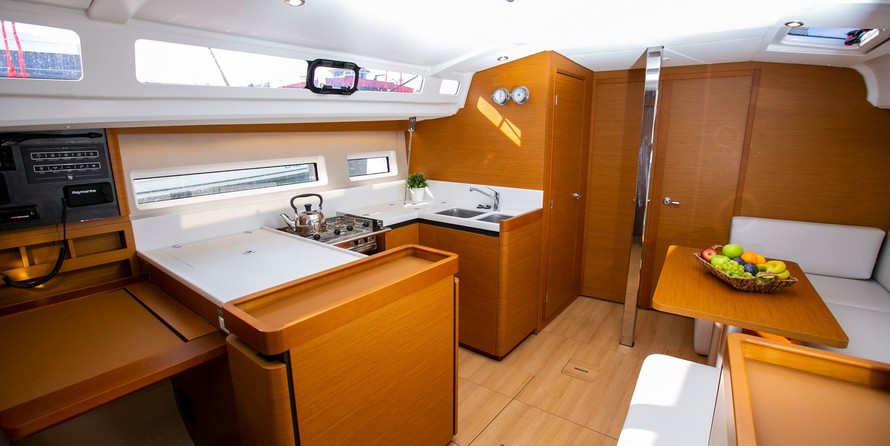 Jeanneau Sun Odyssey 440