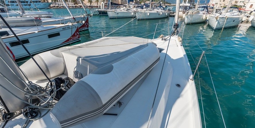 Beneteau Oceanis 41.1