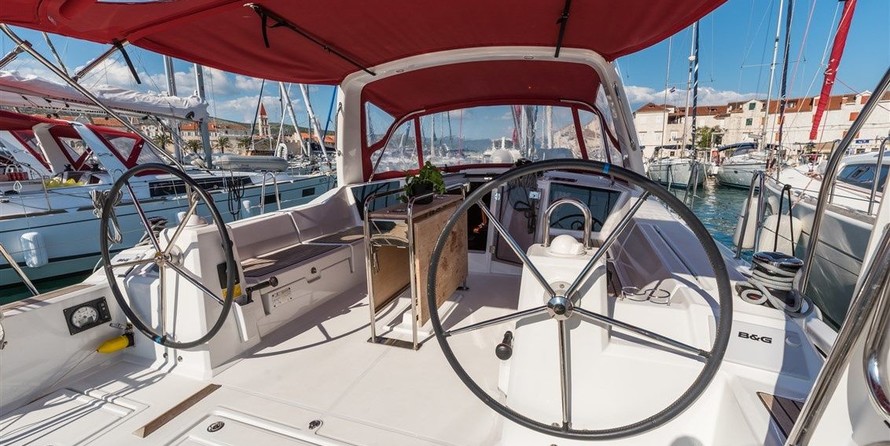 Beneteau Oceanis 41.1