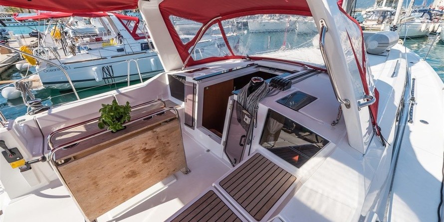 Beneteau Oceanis 41.1