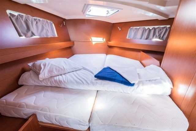 Beneteau Oceanis 41.1