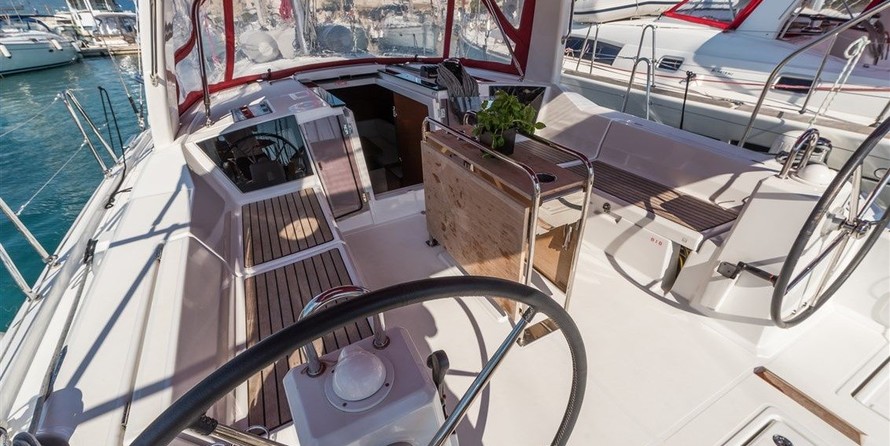 Beneteau Oceanis 41.1