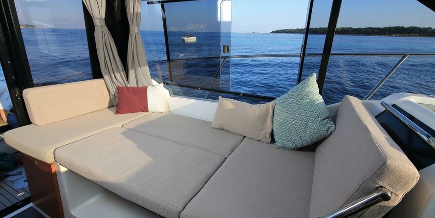 Jeanneau Merry Fisher 895