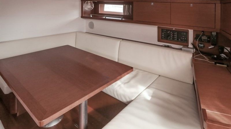 Beneteau Oceanis 45