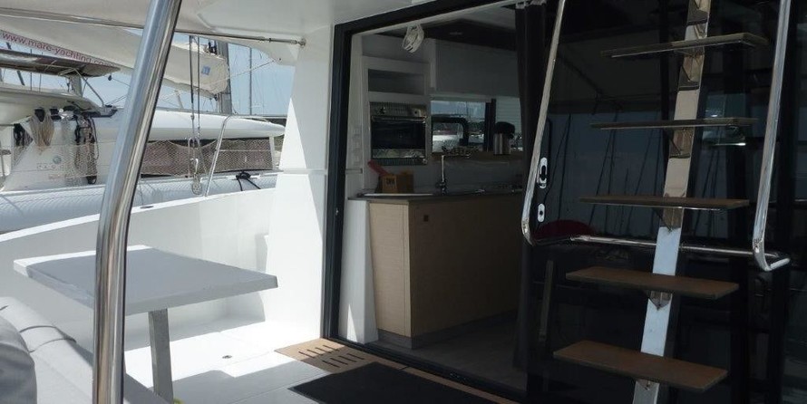 Fountaine Pajot MY 37