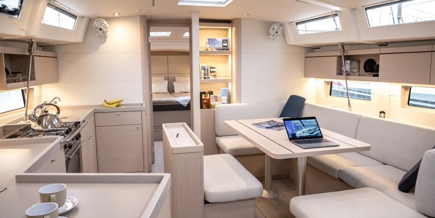 Beneteau Oceanis 46