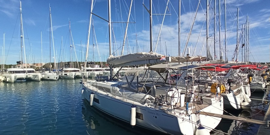 Beneteau Oceanis 46