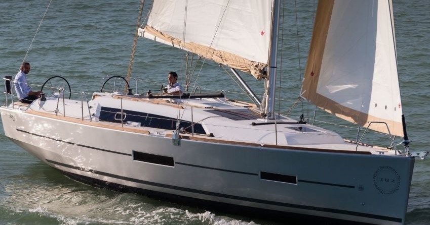 Dufour 382