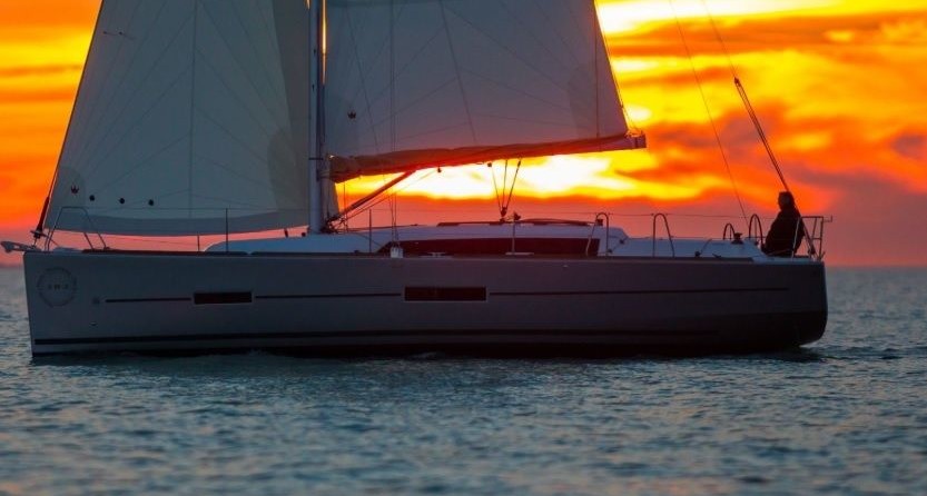 Dufour 382