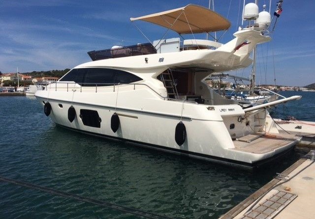 Ferretti 510