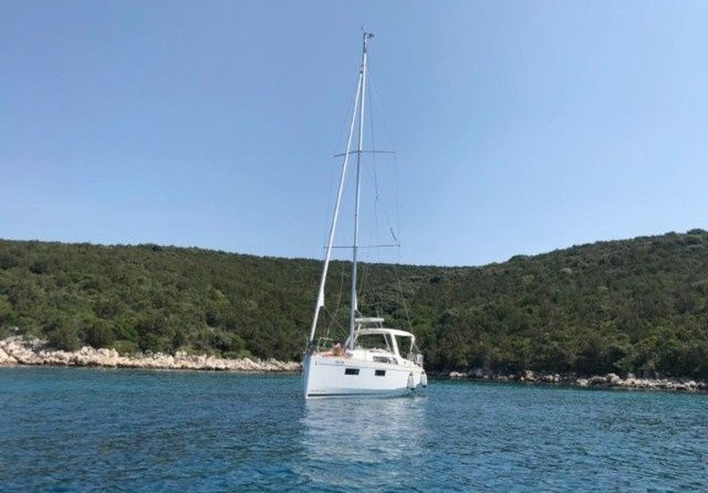 Beneteau Oceanis 35.1