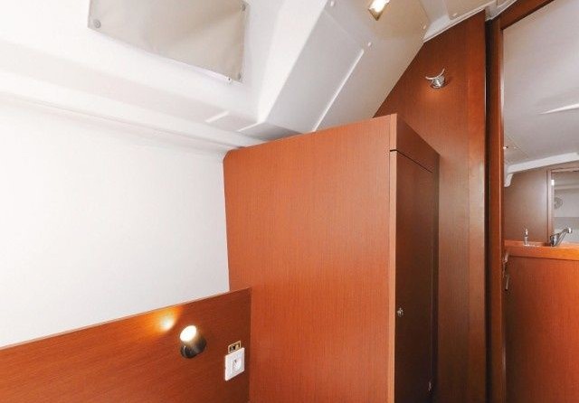 Beneteau Oceanis 35.1