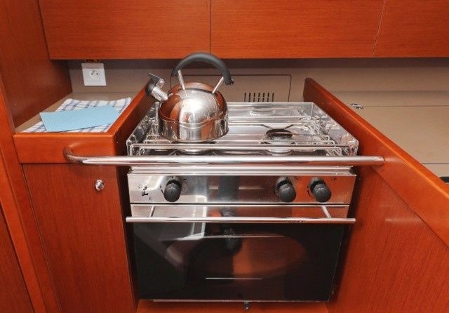 Beneteau Oceanis 35.1