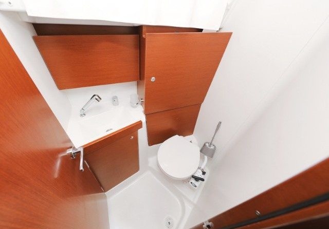 Beneteau Oceanis 35.1