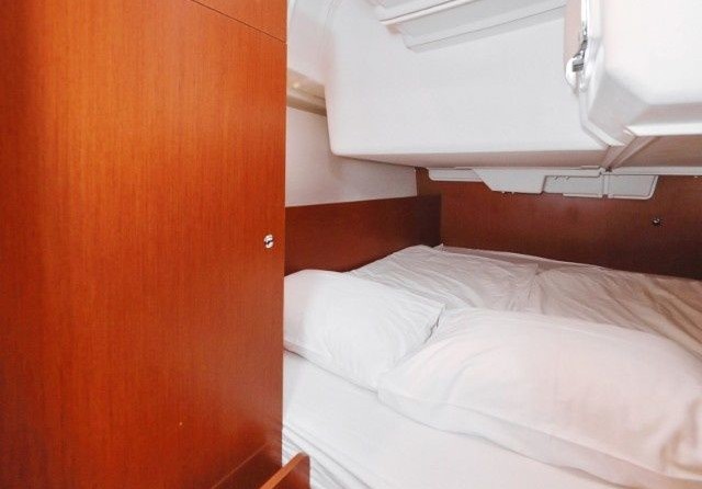 Beneteau Oceanis 35.1