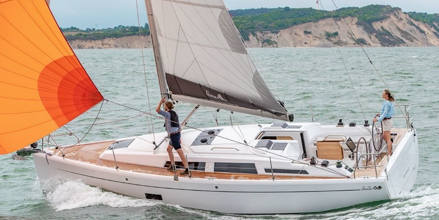Hanse 348
