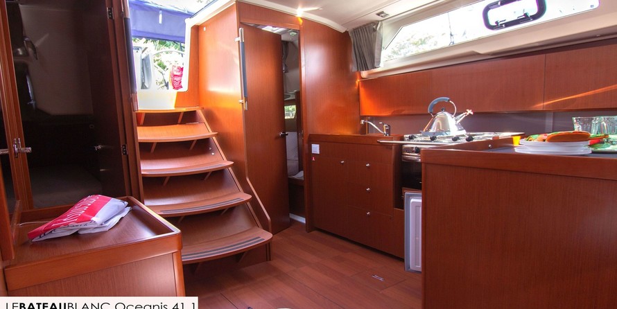 Beneteau Oceanis 41.1