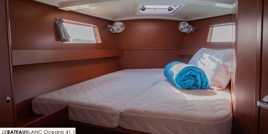 Beneteau Oceanis 41.1