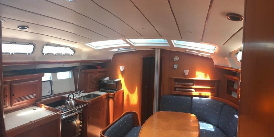 Beneteau Oceanis Clipper 423