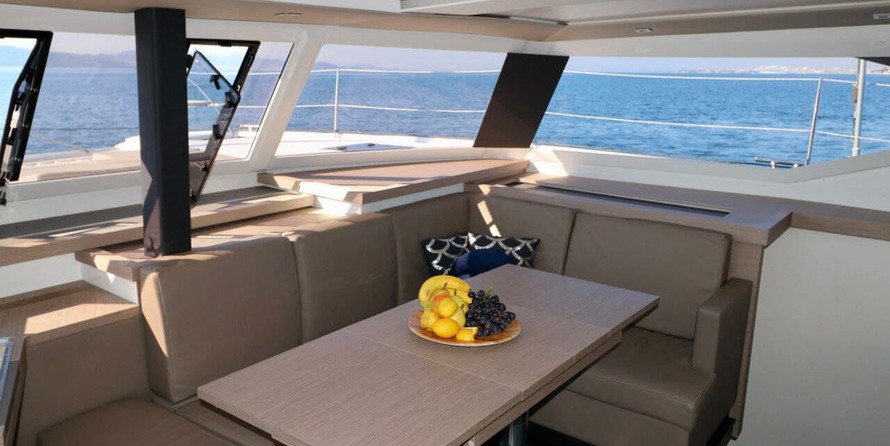 Fountaine Pajot Astréa 42