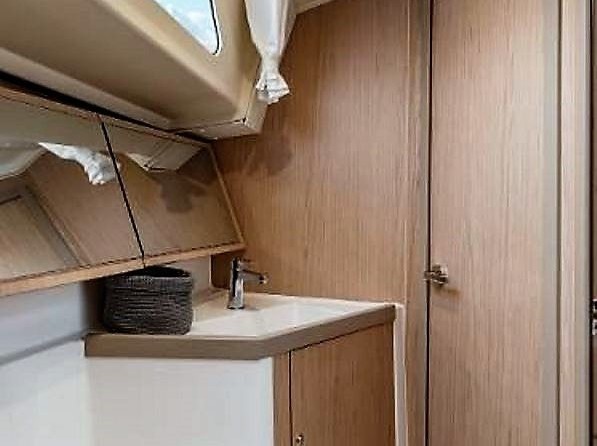 Beneteau Oceanis 41.1