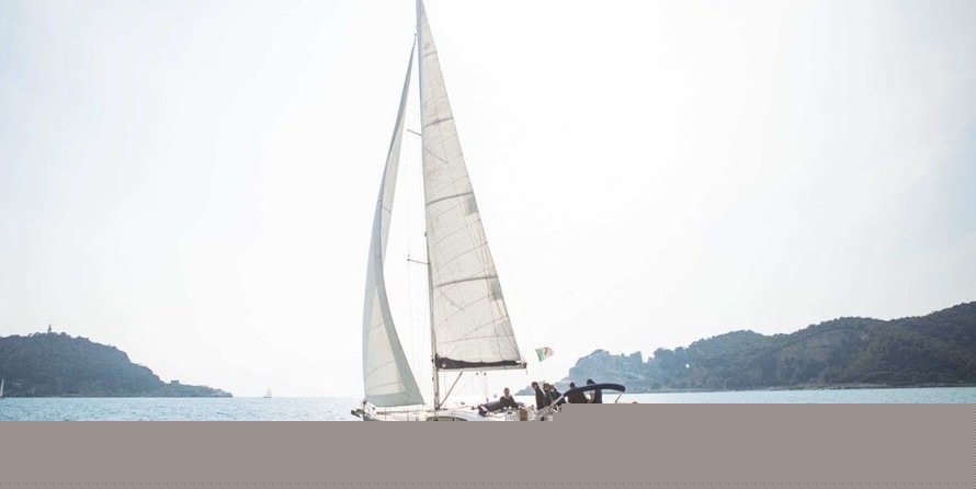 Beneteau Oceanis 43