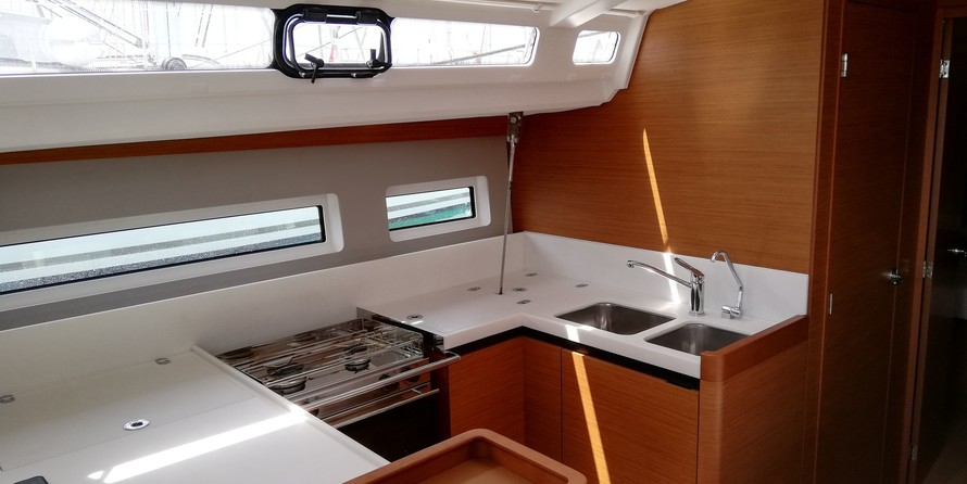 Jeanneau Sun Odyssey 440
