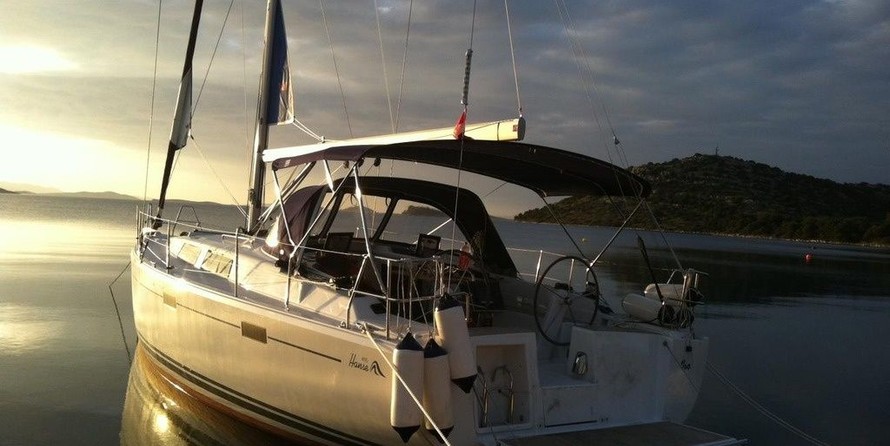 Hanse 415