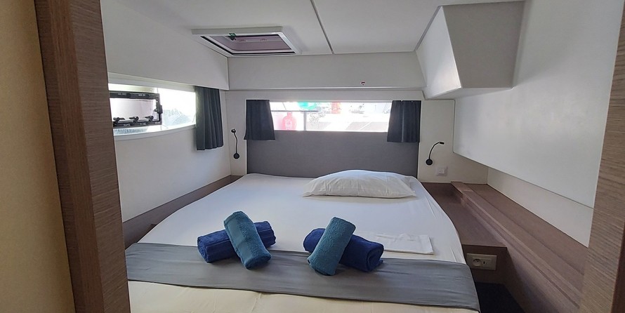 Fountaine Pajot Elba 45