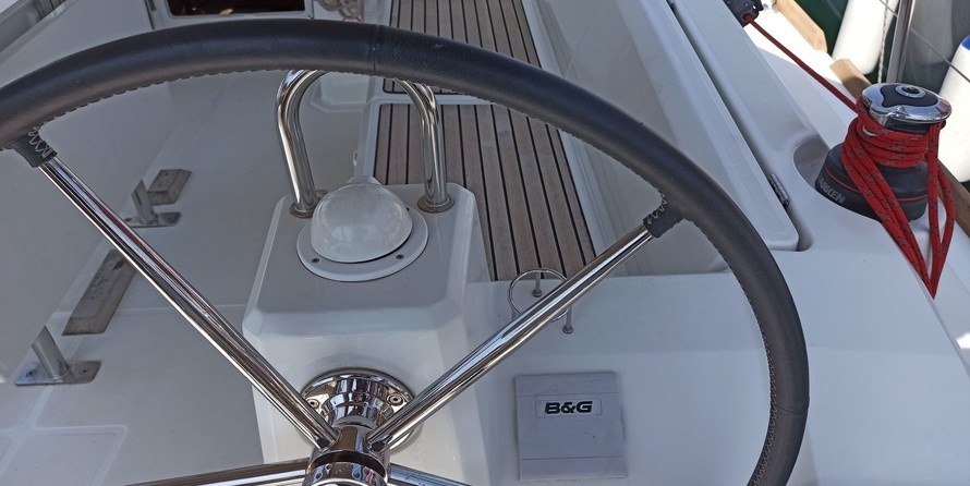 Beneteau Oceanis 38.1