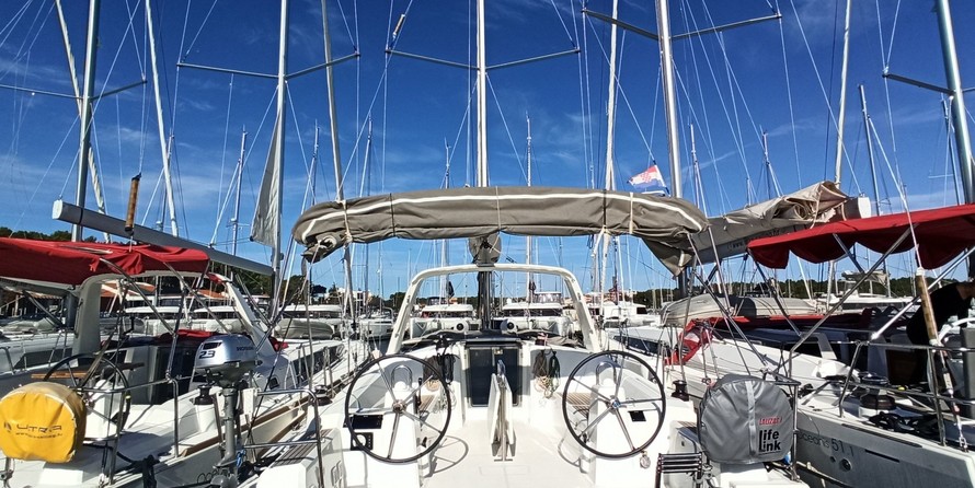 Beneteau Oceanis 38.1