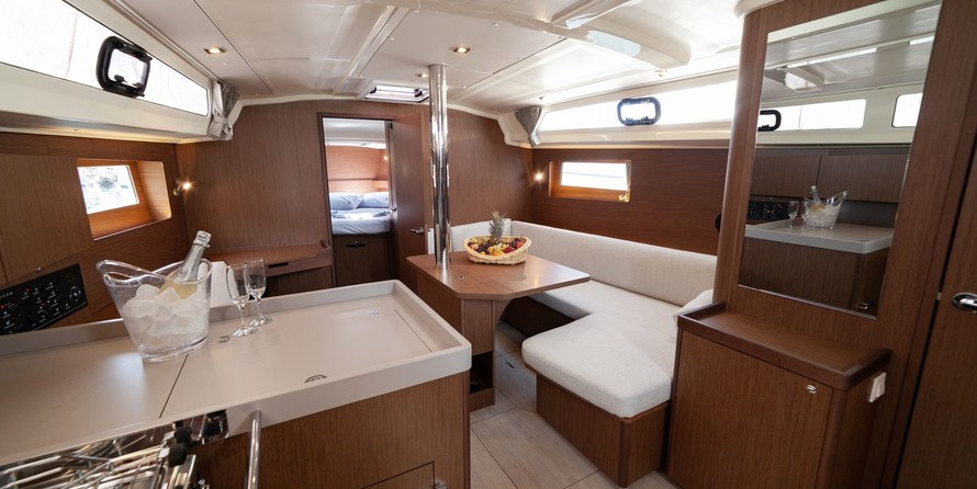 Beneteau Oceanis 41.1