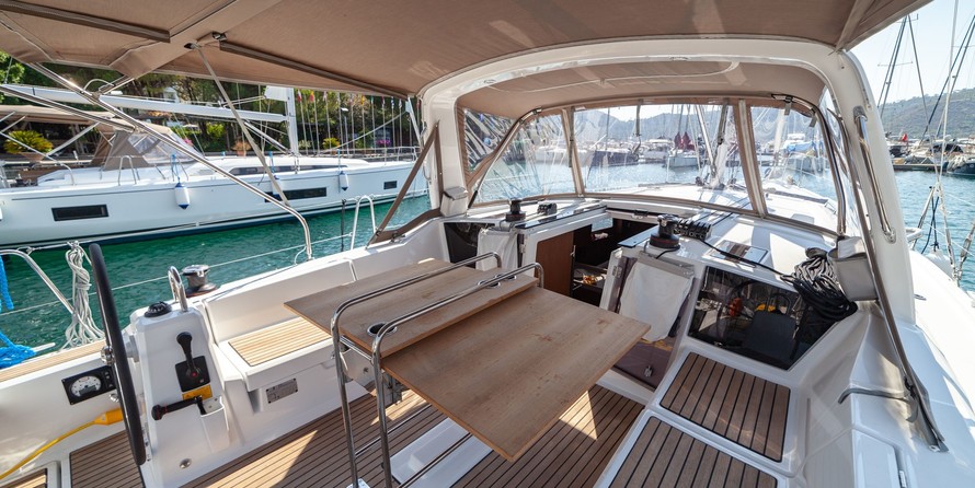 Beneteau Oceanis 41.1