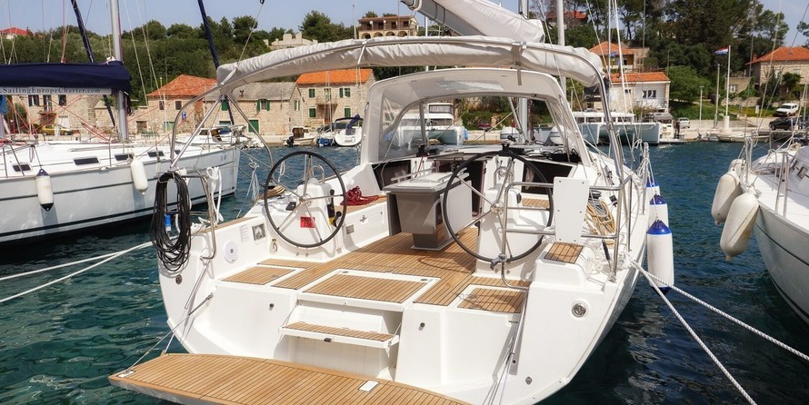 Beneteau Oceanis 41.1