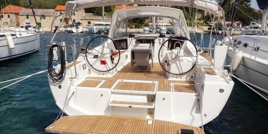 Beneteau Oceanis 41.1