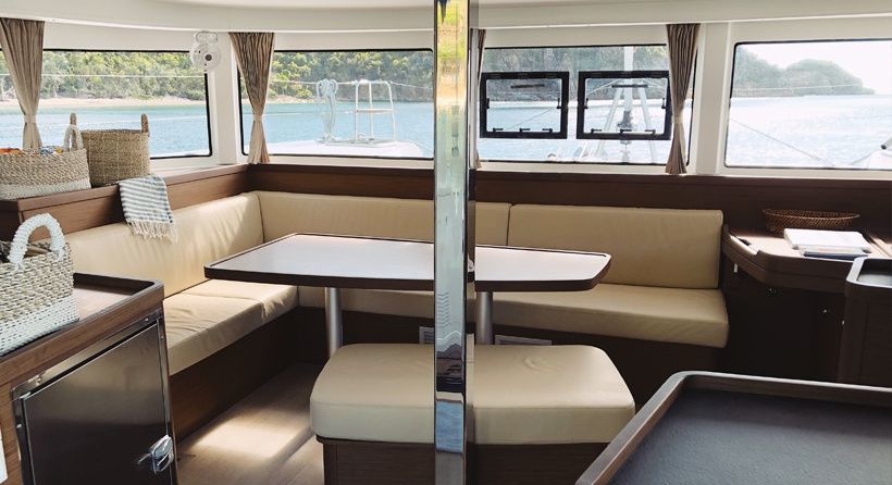 Lagoon 42