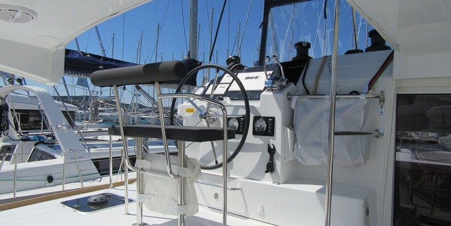 Lagoon 400 S2