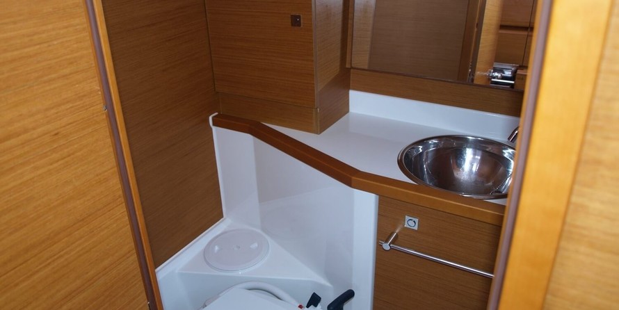 Jeanneau Sun Odyssey 379