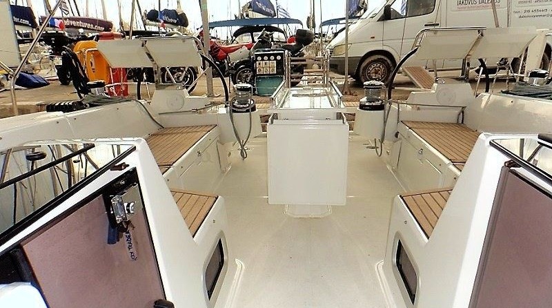 Beneteau Oceanis 55