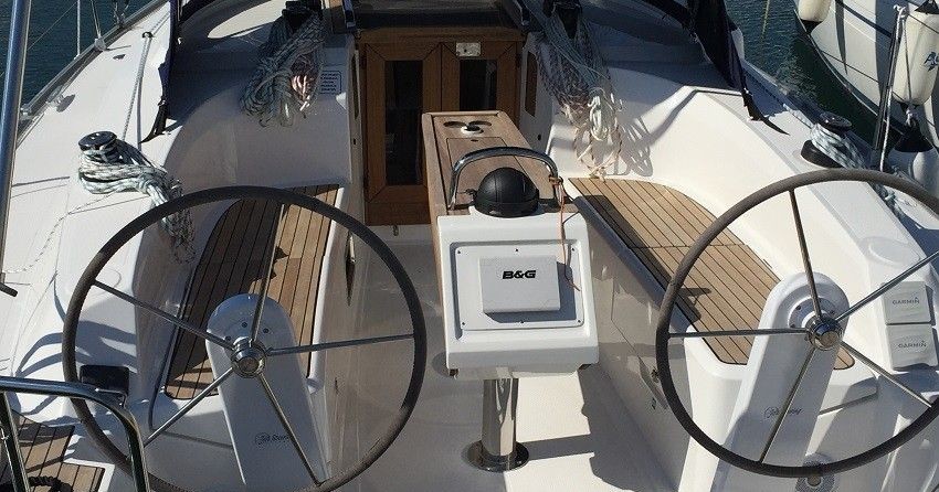 Bavaria CRUISER 34