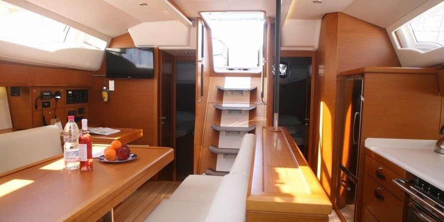 Jeanneau 54