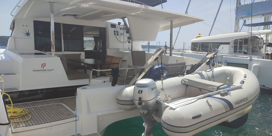 Fountaine Pajot Lucia 40