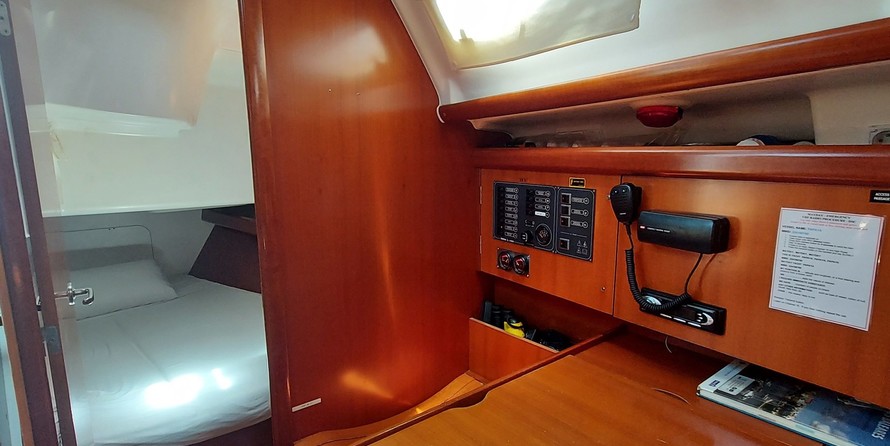Beneteau Oceanis 393 Clipper