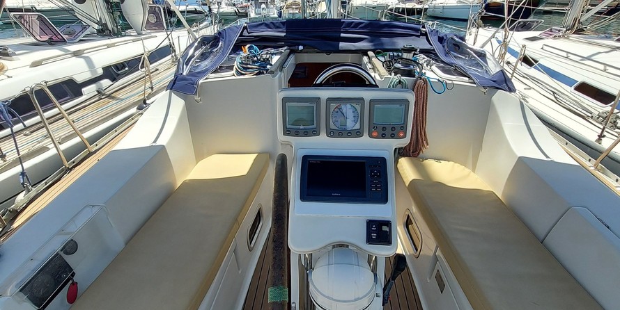 Beneteau Oceanis 393 Clipper